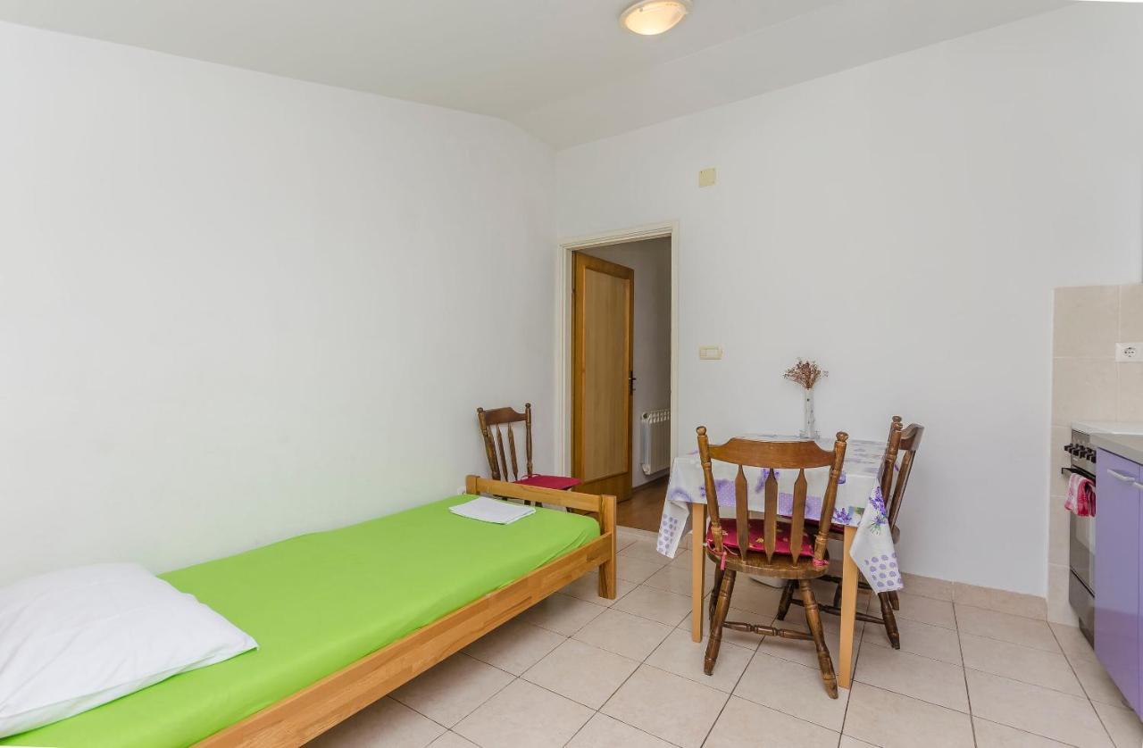 Apartments Mira I โวดีเซ ภายนอก รูปภาพ